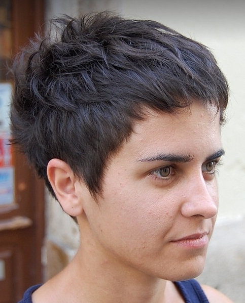 cieniowane fryzury krótkie uczesanie damskie zdjęcie numer 70A